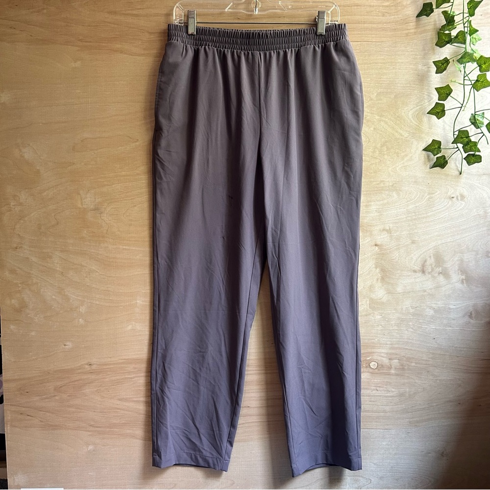 Vera Wang lavender pants